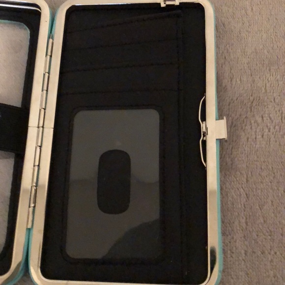 🤩iPhone wallet🤩 - Picture 3 of 3